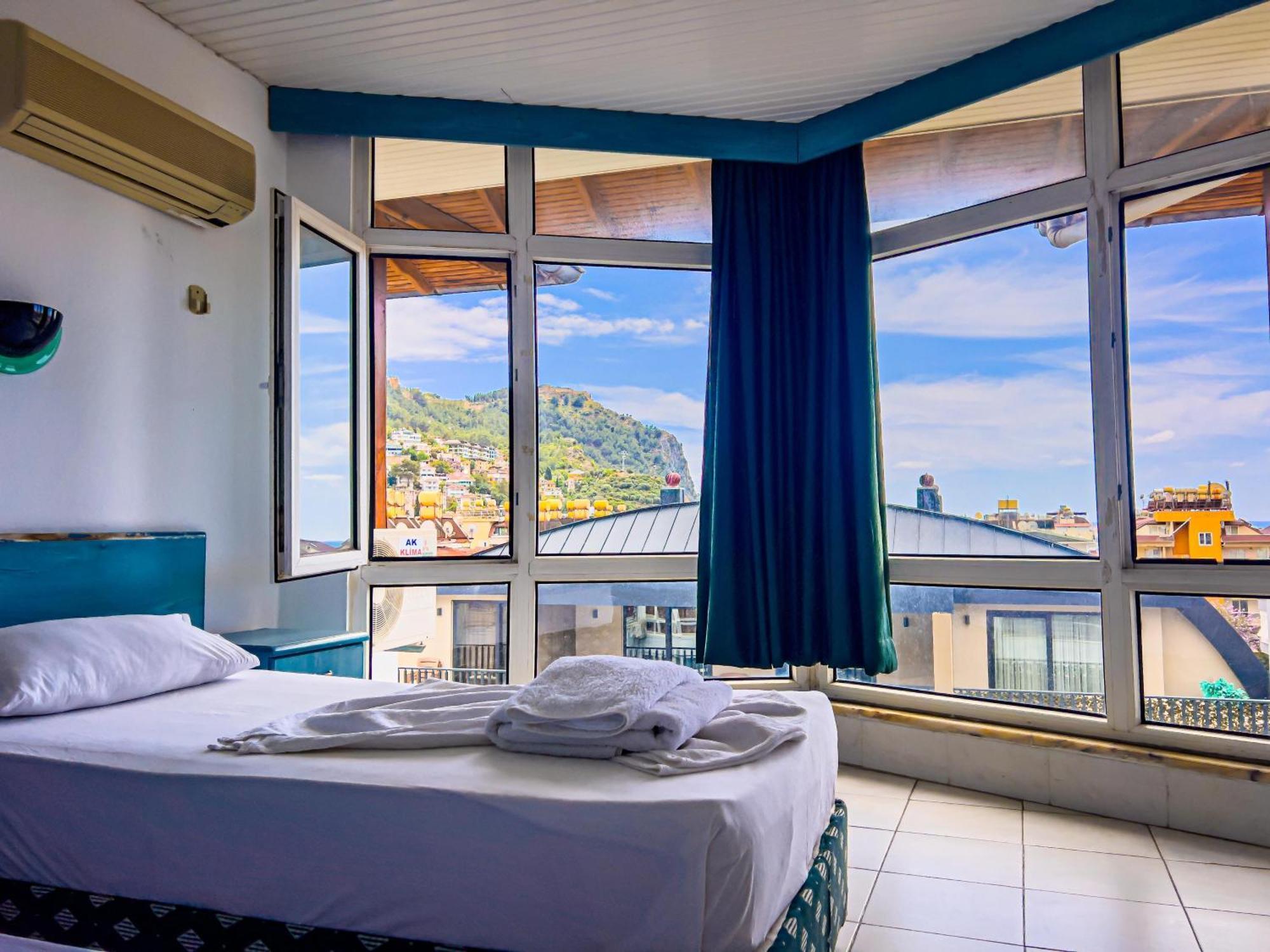Casa Cleo Suit Hotel อลันยา ภายนอก รูปภาพ